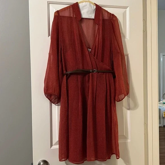 karen walker red dress Second-Hand Hi There by Karen Walker Bright Red Florally Embossed Dress  Size 10  SwapUp